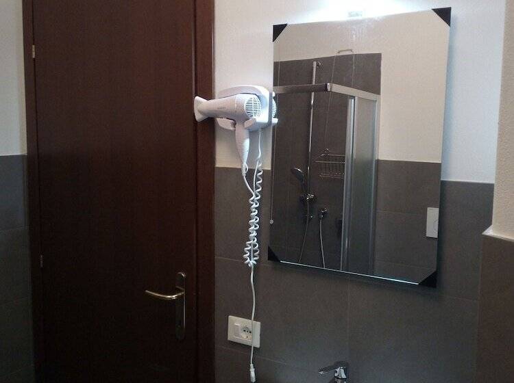 تختخواب و صبحانه Nottetempo Verona