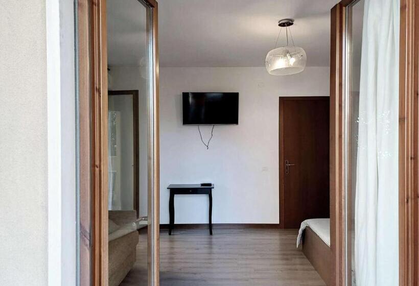 تختخواب و صبحانه Nottetempo Verona