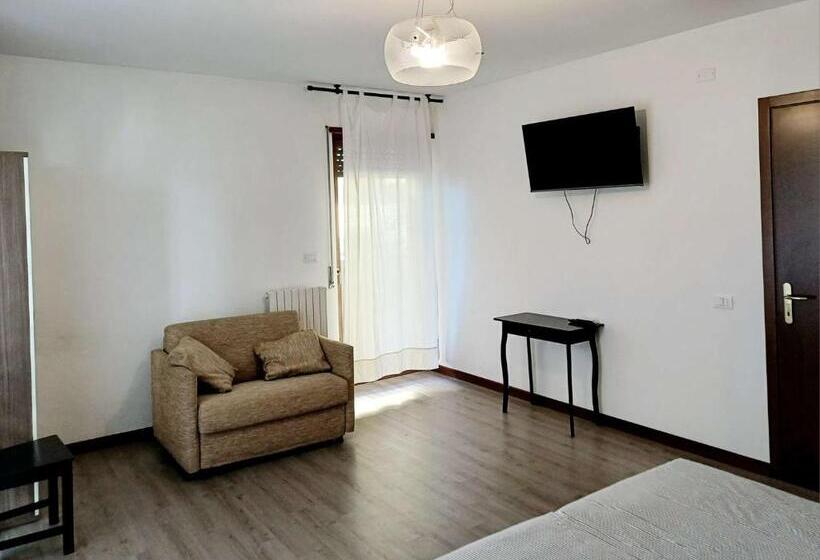 تختخواب و صبحانه Nottetempo Verona