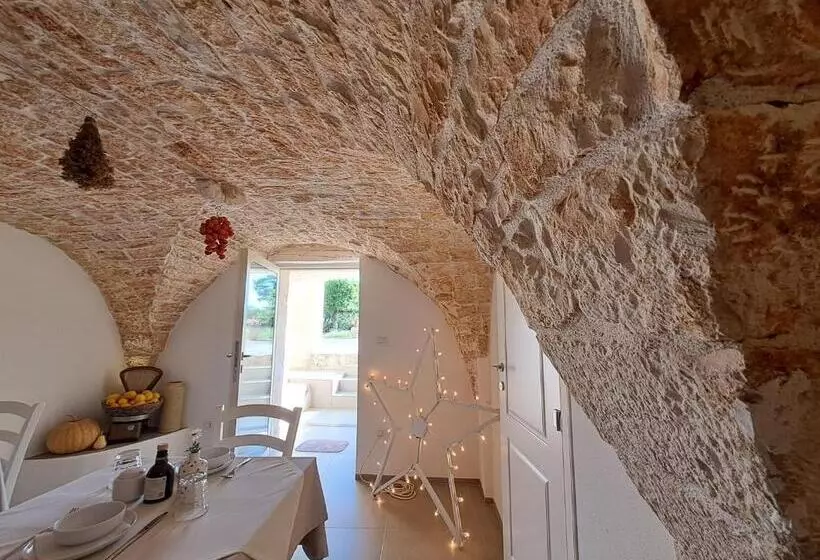 تختخواب و صبحانه Pietra Pesara