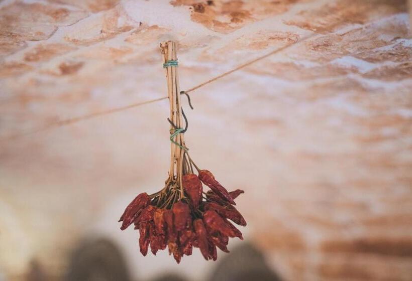 צימר Pietra Pesara