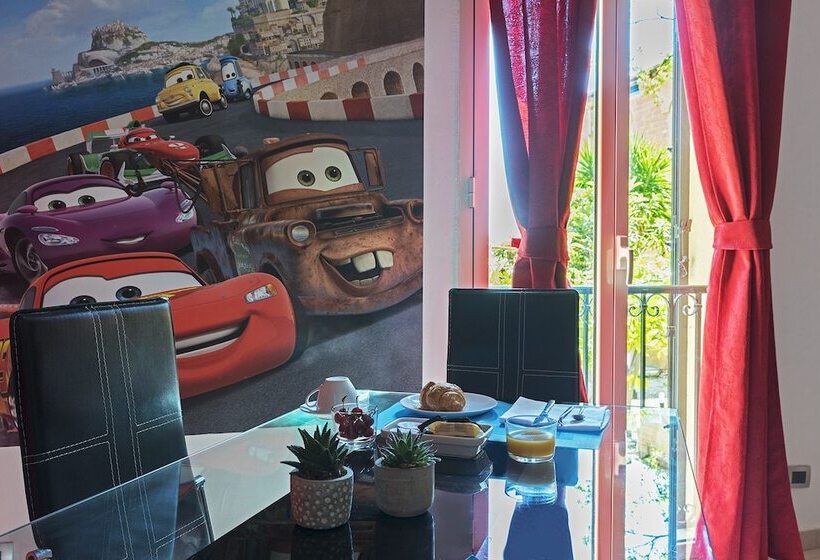 King Arthur's Houses