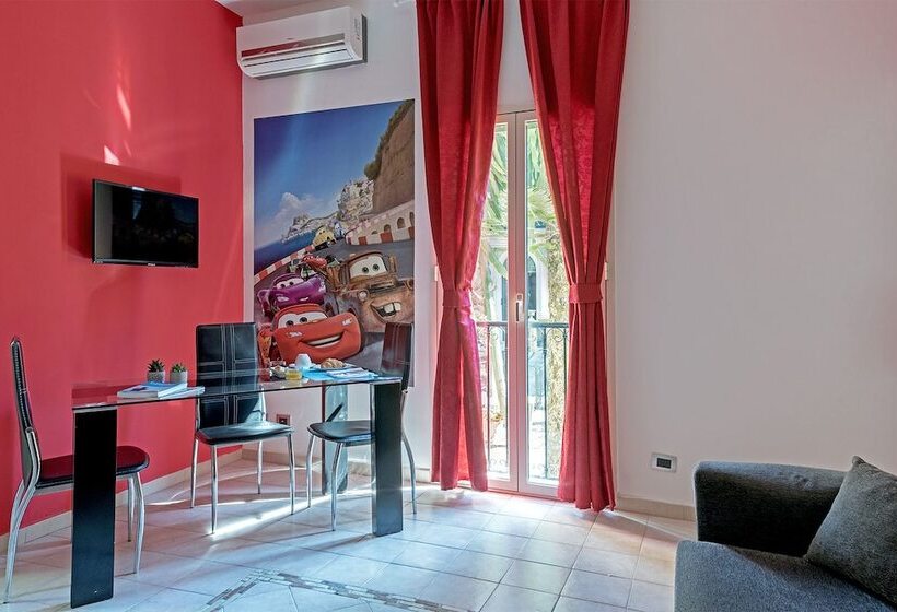 King Arthur's Houses