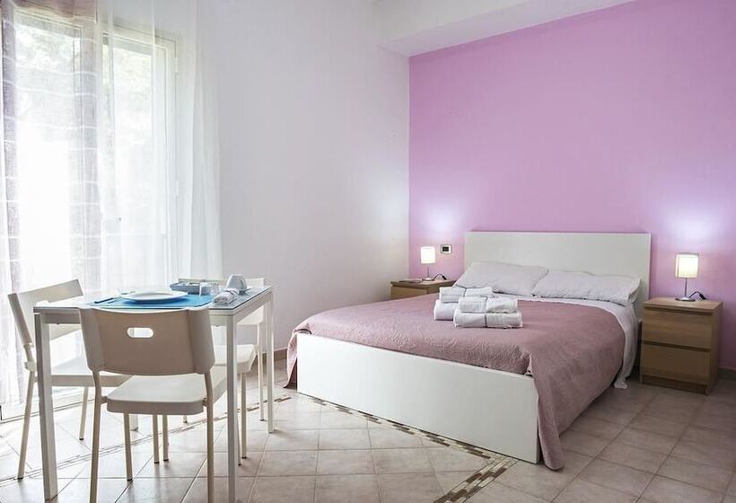 King Arthur's Houses