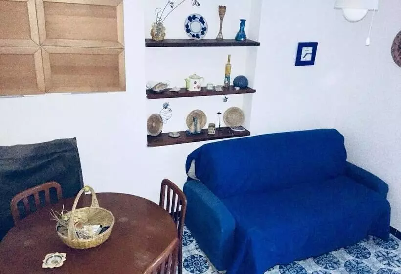 ペンション B&b La Bouganville