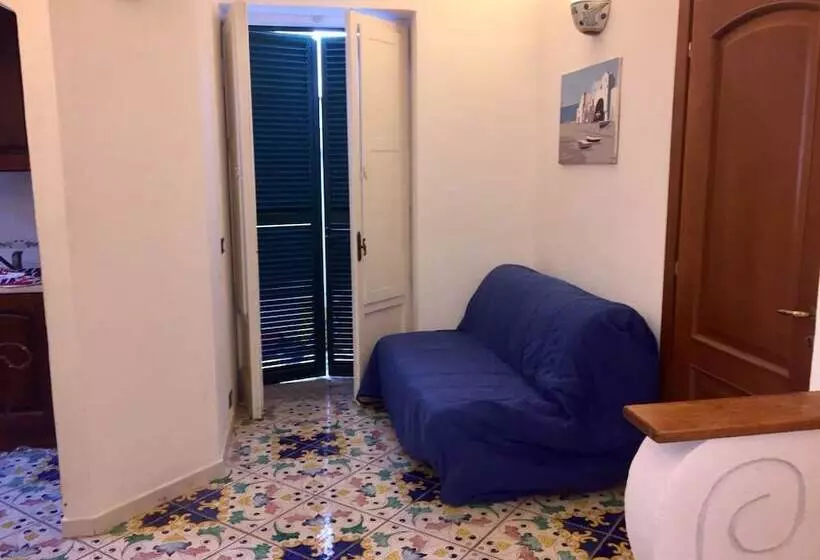 ペンション B&b La Bouganville