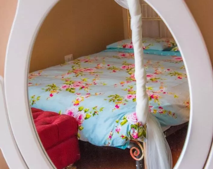 Tatiana Luxury Villa & B&b