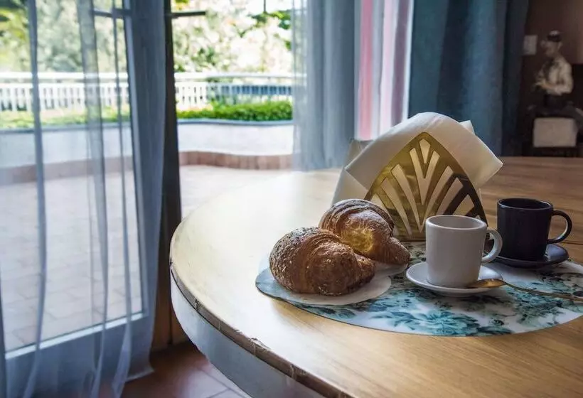 Tatiana Luxury Villa & B&b
