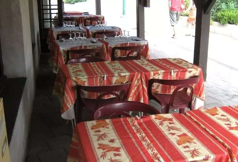 בית מלון כפרי Chaumiere