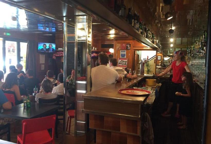 هتل La Côte D Argent