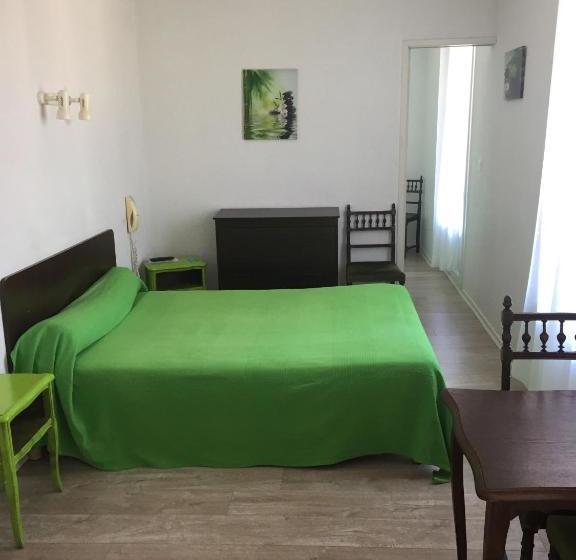 هتل La Côte D Argent