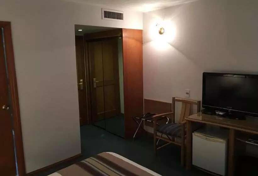 ホテル Crystal Palace