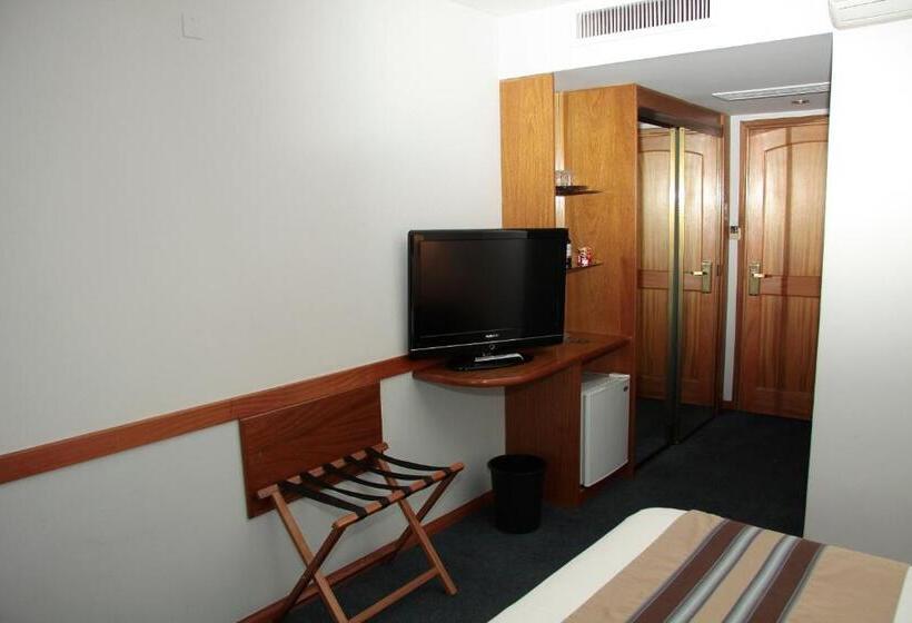 酒店 Crystal Palace