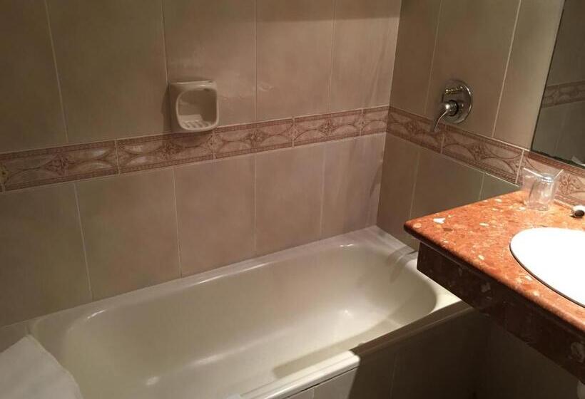 酒店 Crystal Palace