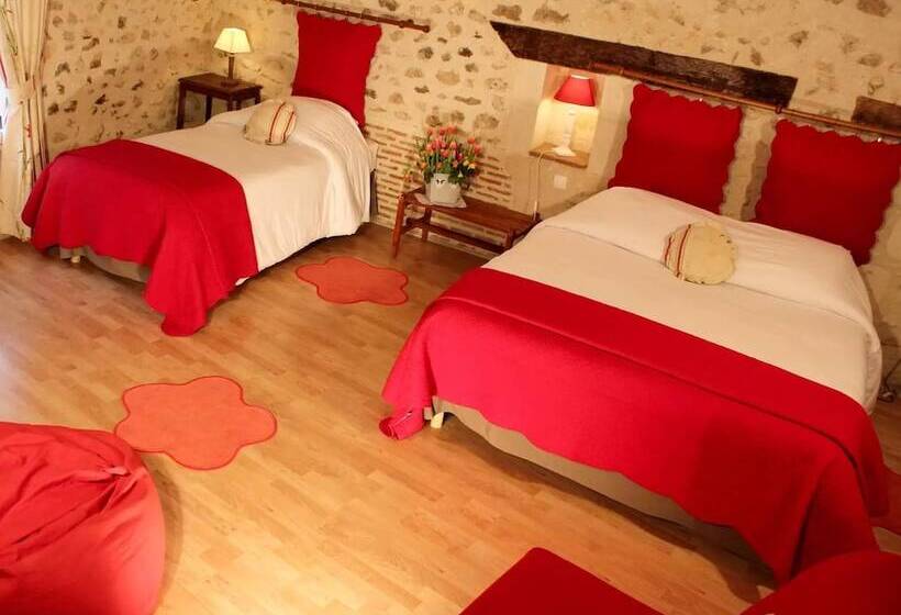 호텔 Logis Auberge Le Colombien   Hôtel Et Restaurant