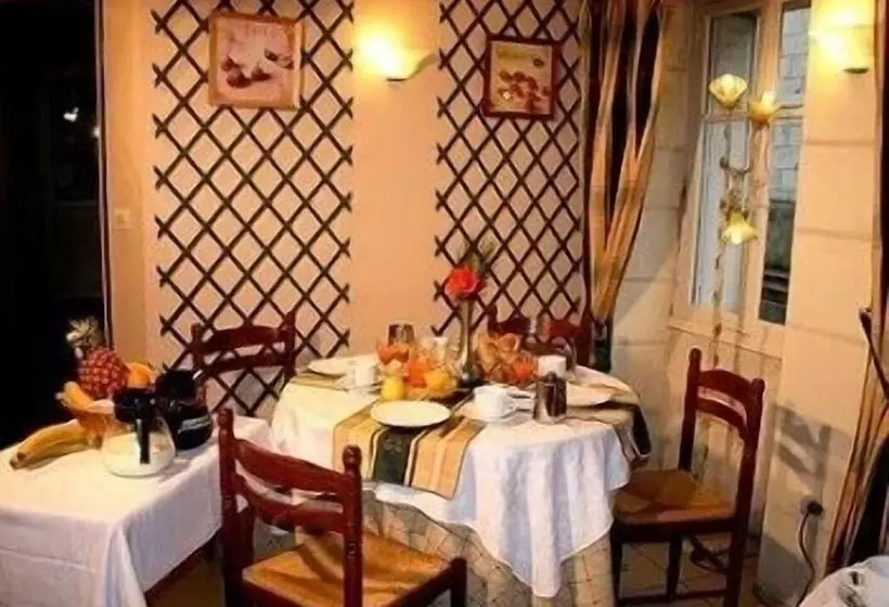 酒店 Logis Auberge Le Colombien Hôtel Et Restaurant