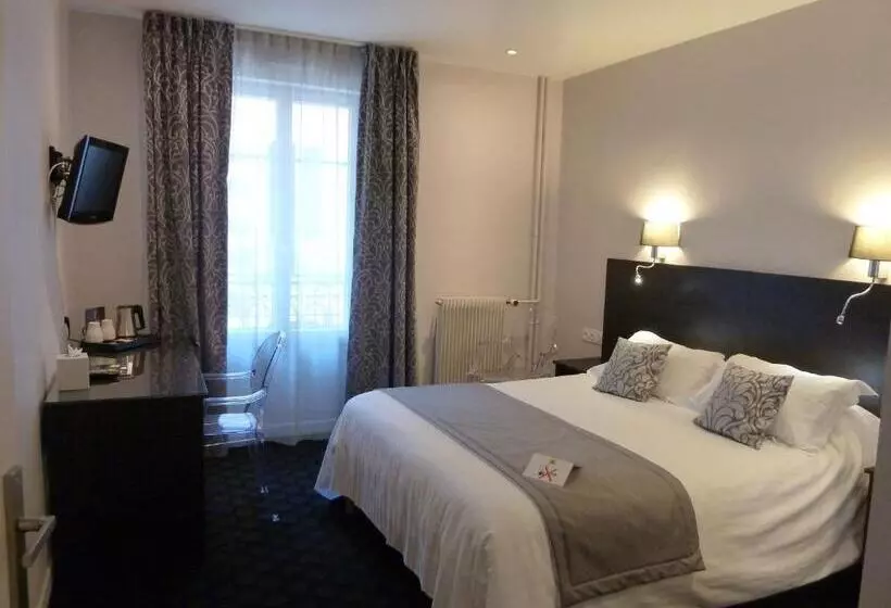 فندق Logis Le Midland