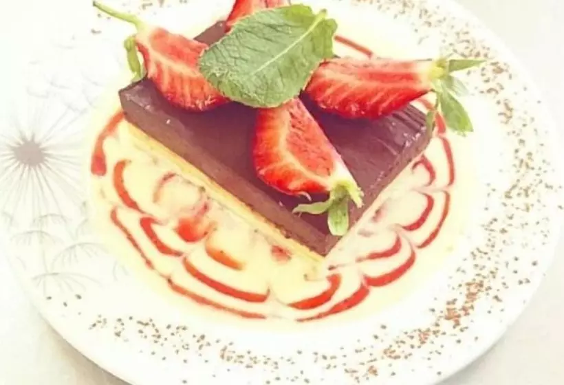 Logis Hotel Restaurant Le Vedaquais