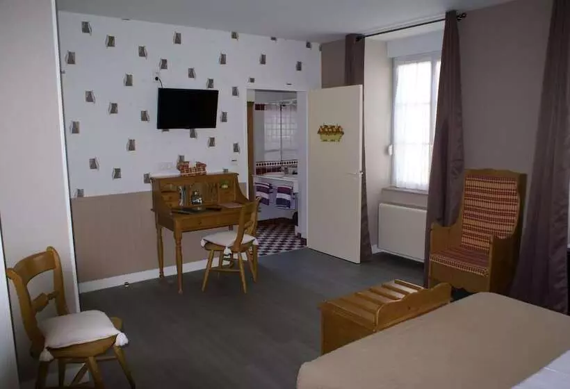 Logis Hotel Restaurant Le Vedaquais