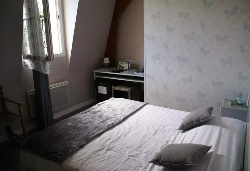 Logis Hotel Restaurant Le Vedaquais