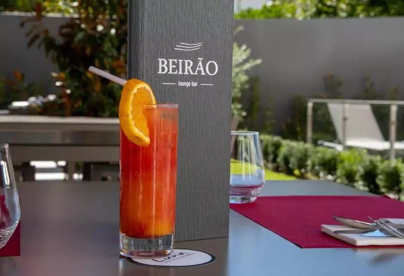 Luna Hotel de Tábua