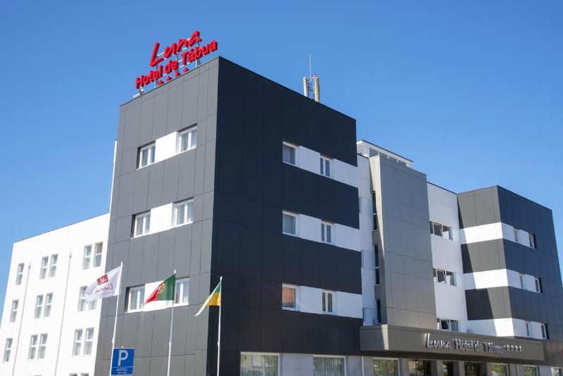 Luna Hotel de Tábua