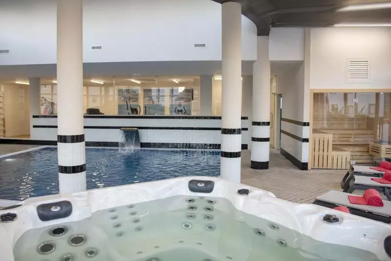 Luna Hotel de Tábua