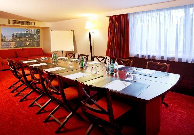 هتل Mercure Paris Gare Montparnasse TGV