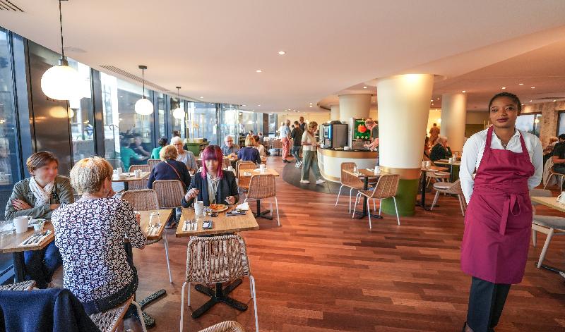 هتل Mercure Paris Gare Montparnasse TGV