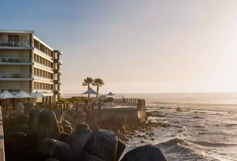 Radisson Collection Hotel, Waterfront Cape Town