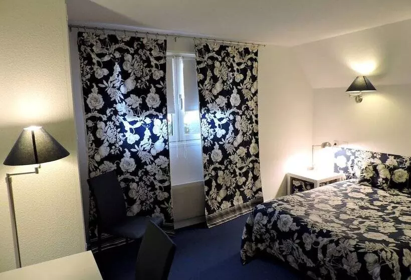 ホテル Restaurant Aux Sapins