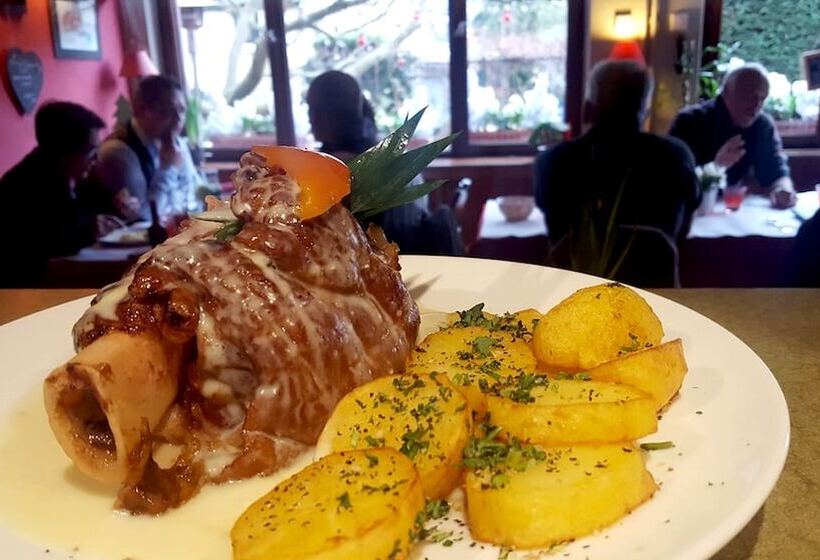 Отель Restaurant Aux Sapins