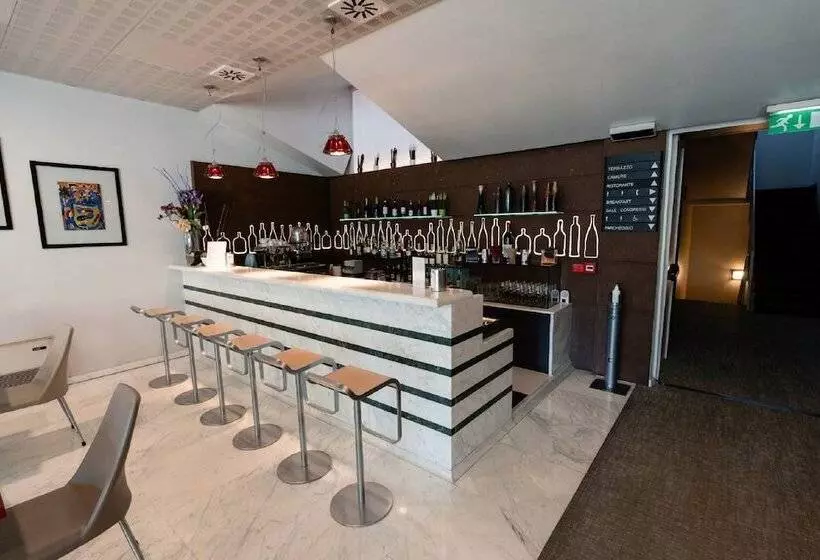 Отель Ristorante I Castelli