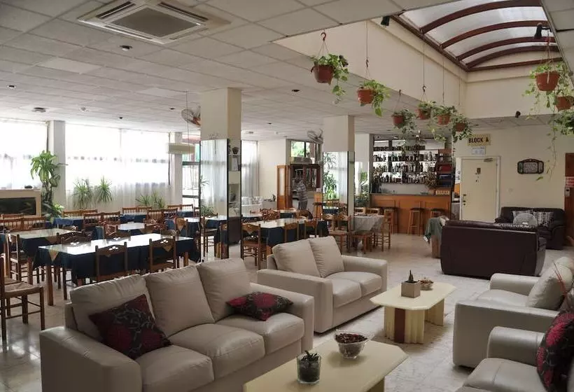 Mariela Hotel Apartments