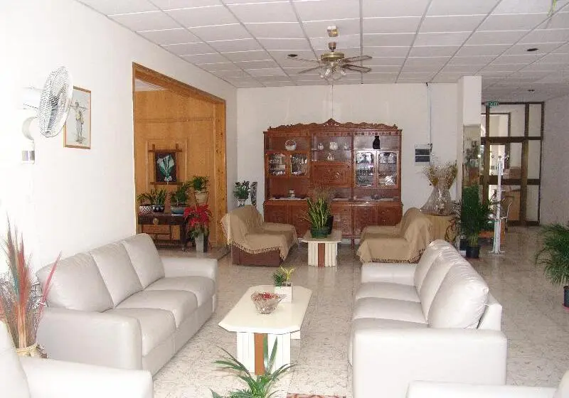 Mariela Hotel Apartments