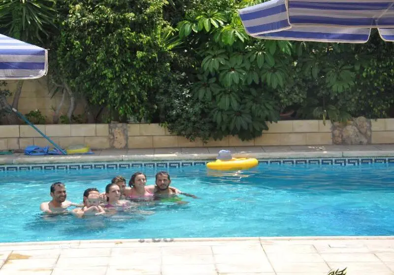 Mariela Hotel Apartments