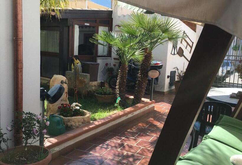 تختخواب و صبحانه Baglio Cusenza Rooms