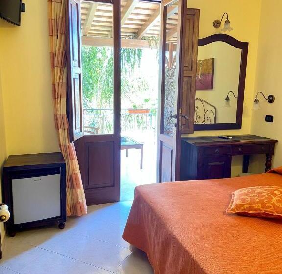 تختخواب و صبحانه Baglio Cusenza Rooms