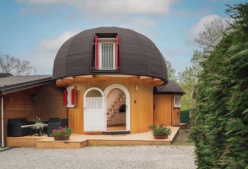 Hotel Campeggio Parco Dei Castagni Srl