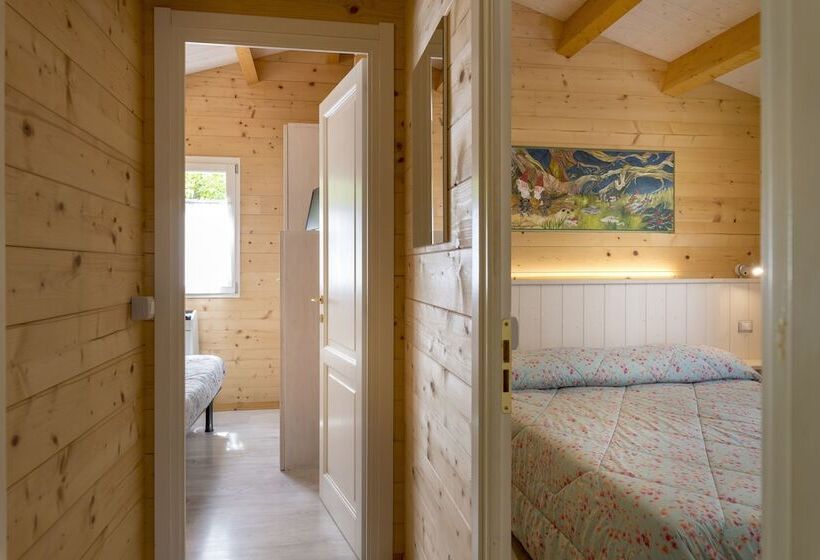 Hotel Campeggio Parco Dei Castagni Srl