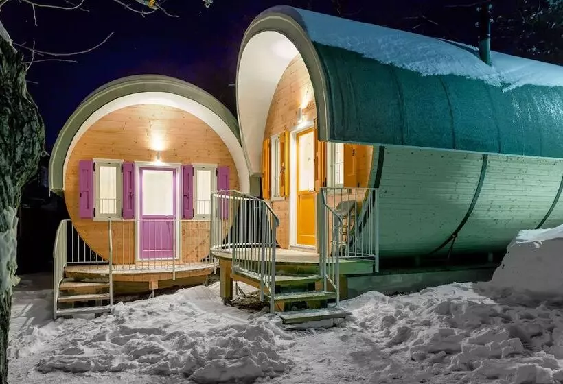 ホテル Campeggio Parco Dei Castagni Srl