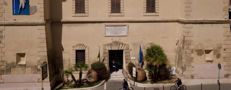 פנסיון Museum Guest House