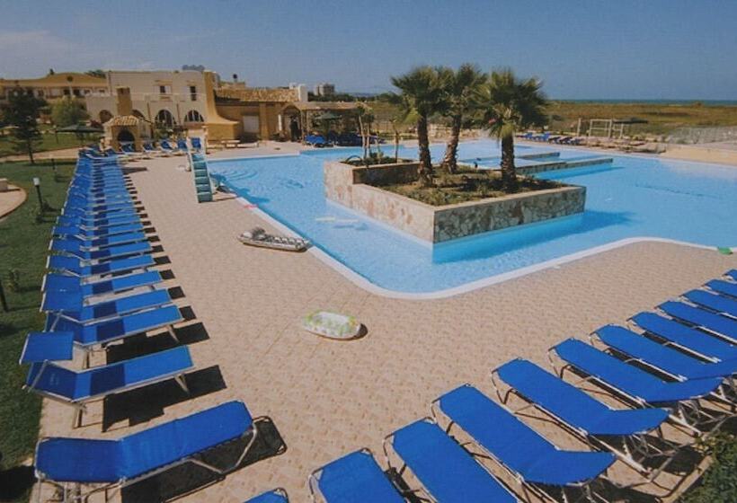 住所  Villaggio Turistico Le Meridiane