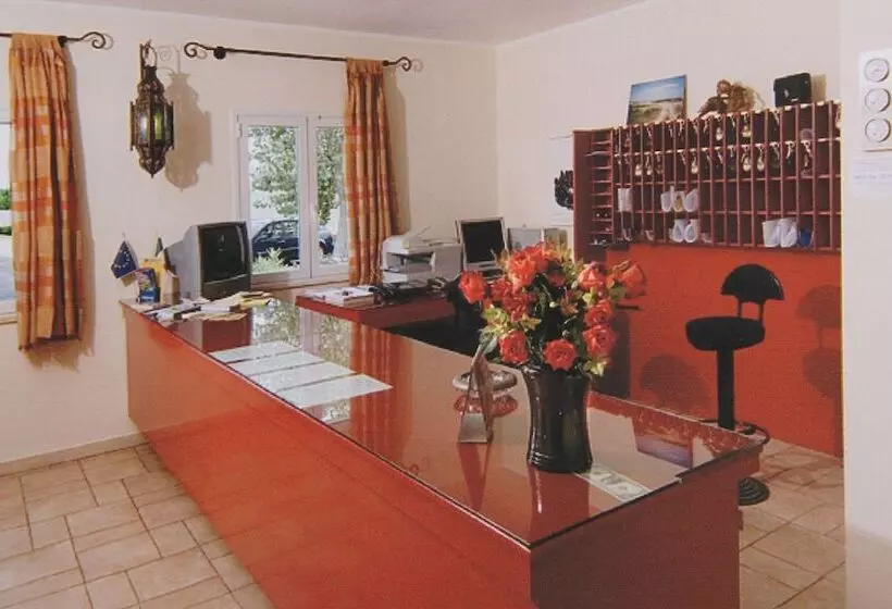 レジデンス Villaggio Turistico Le Meridiane