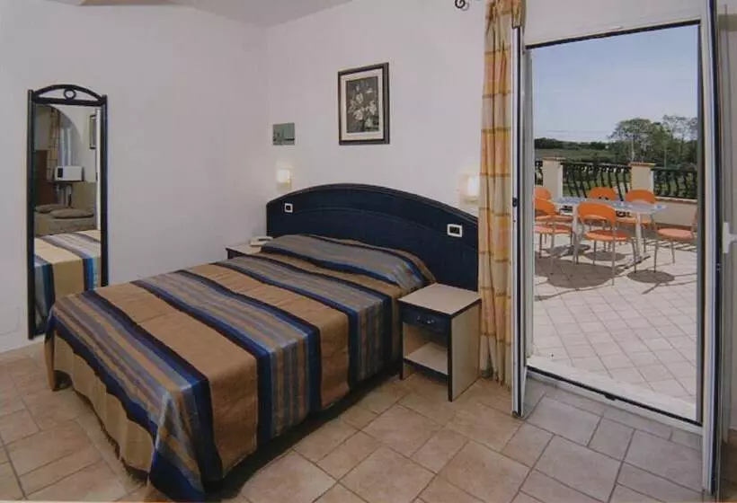 レジデンス Villaggio Turistico Le Meridiane