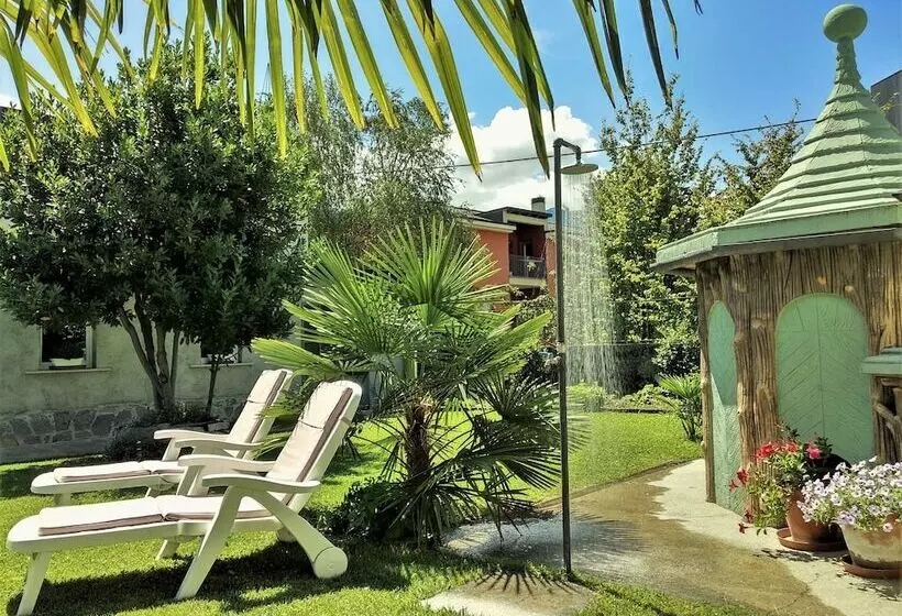 Aamiaismajoitus (B&B) Residenza Laurum