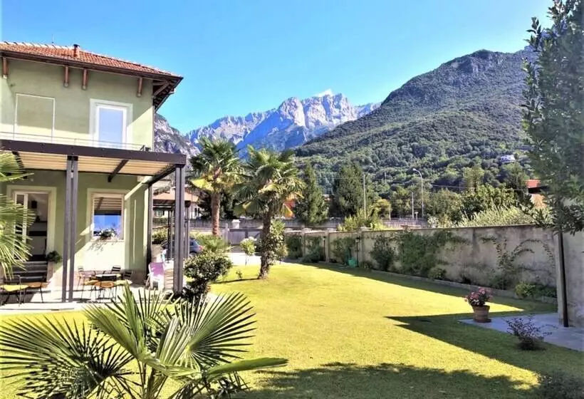 Aamiaismajoitus (B&B) Residenza Laurum