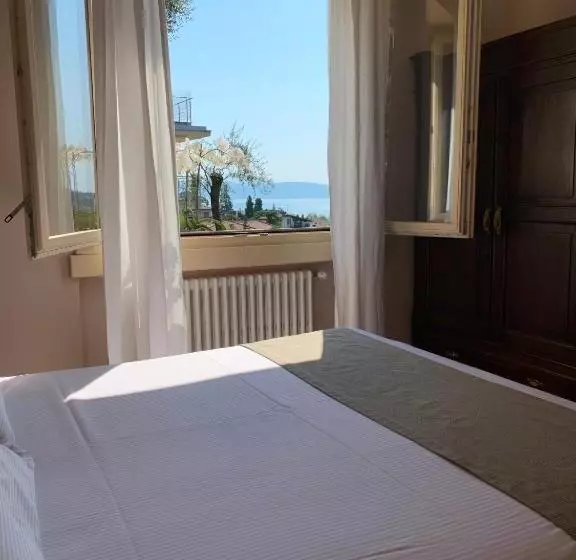 Aamiaismajoitus (B&B) Villa Ai Colli