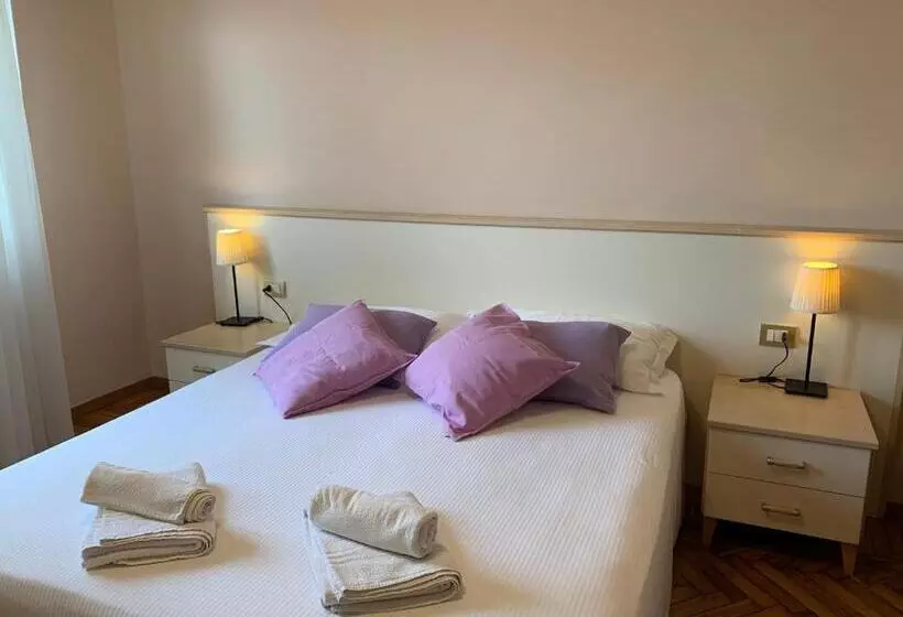 Aamiaismajoitus (B&B) Villa Ai Colli