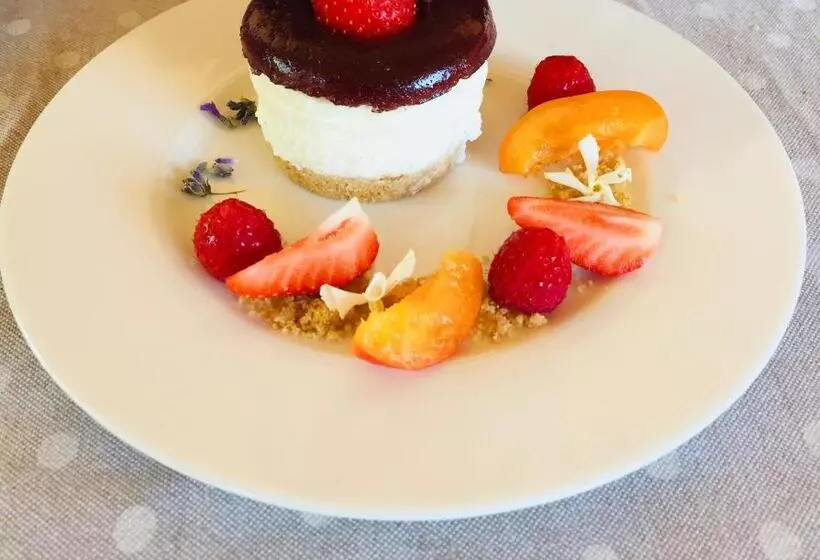 Aamiaismajoitus (B&B) Canonica Dei Templari